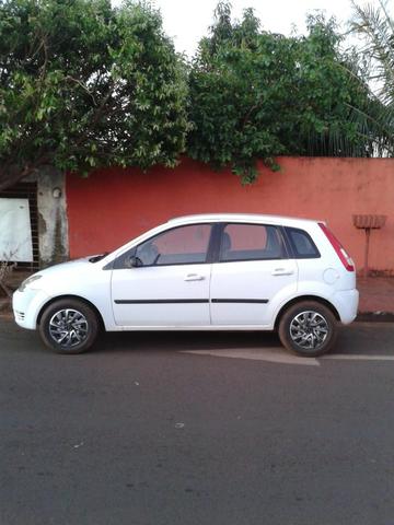 Ford Fiesta 2005 - Foto 3