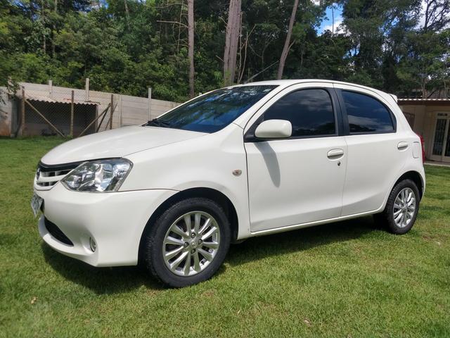 Etios XLS, 1.5 Flex, Lindo, Top, Segundo Dono, Manual e Chave Reserva