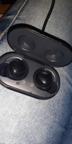 Fone sem fio, semi novo. Não entrego