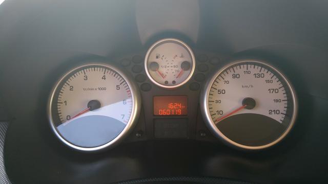 Peugeot 207 1.4 HB ACTIVE - Foto 6