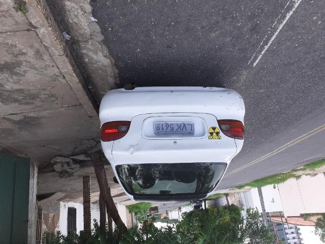 Carro muito bom valor negociavel troco por moto - Foto 2