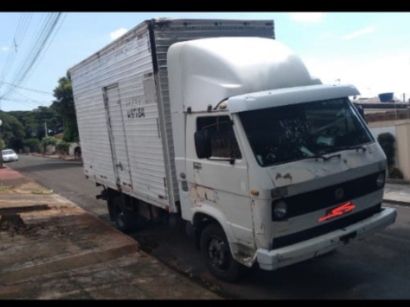 CAMINHAO VW