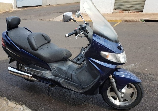 MOTO SUZUKI BURGMAN 400