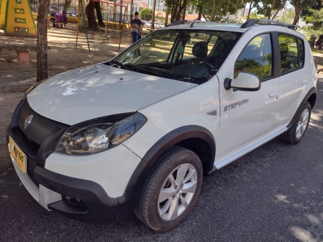 SANDERO 1.6 2014  APROVO SCORE BAIXO  ENTRADA + PARCELAS R$620
