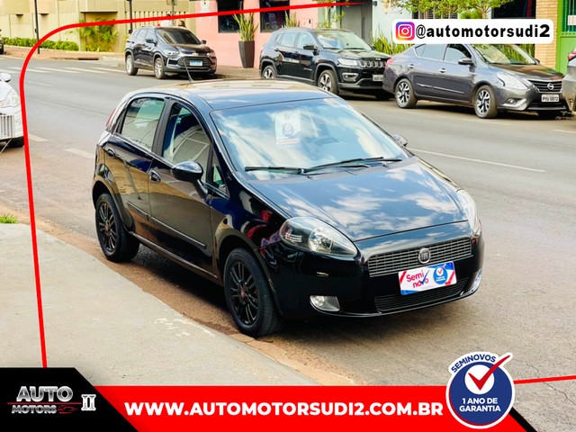 FIAT PUNTO ATTRACTIVE 1.4 FIRE FLEX 8V 5P FLEX 2011