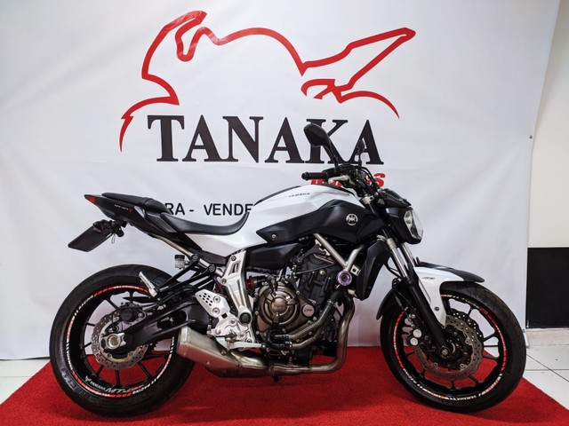 YAMAHA MT-07 BRANCO