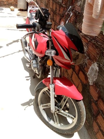 SUZUKI GSR 125 S