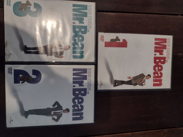 filmes... trilogia Mr.bean 1,2 e 3 em dvd...  - Foto 2