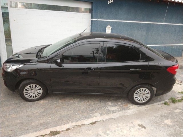 FORD KA SEDAN PRETO