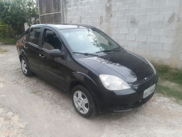 FIESTA SEDAN 1.6