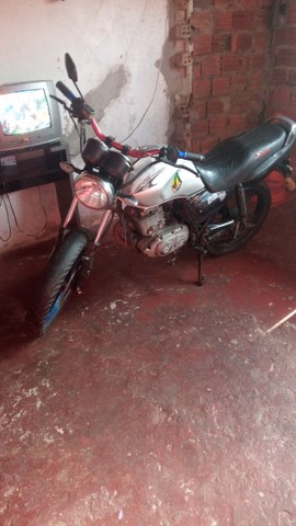 SUZUKI YES 2008