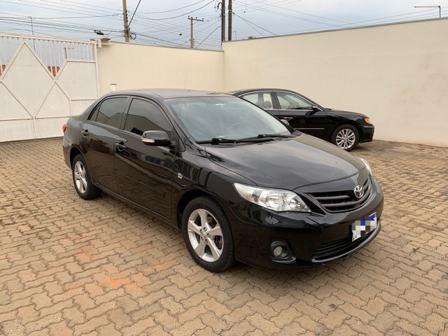 COROLLA XEI 2.0 2013