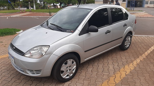 FORD FIESTA SEDAN 1.6 FLEX 2005/2006 COMPLETO