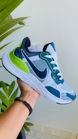 Tenis Nike 