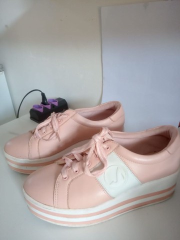 Tênis plataforma rosa Sapatinho de luxo - Roupas e calçados - Flores,  Manaus 1016007247 | OLX