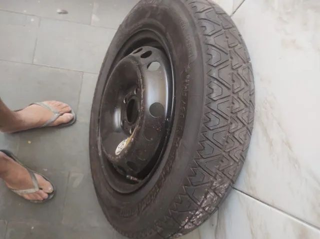 Pneus 215/65/r16 com rodas completo! - Foto 4