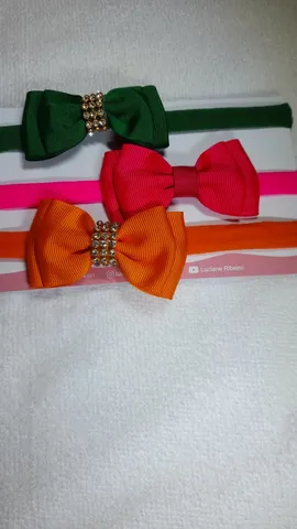 Laços de cabelo fofos para cachorros, 20 peças, com strass e flores, laço  de fita, acessório