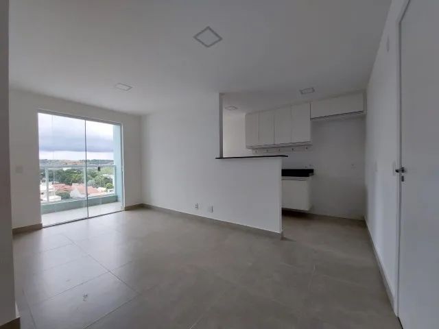 Alugo apartamento com 02 quartos no Residencial Riviera - Edifício Pienezza - Foto 2