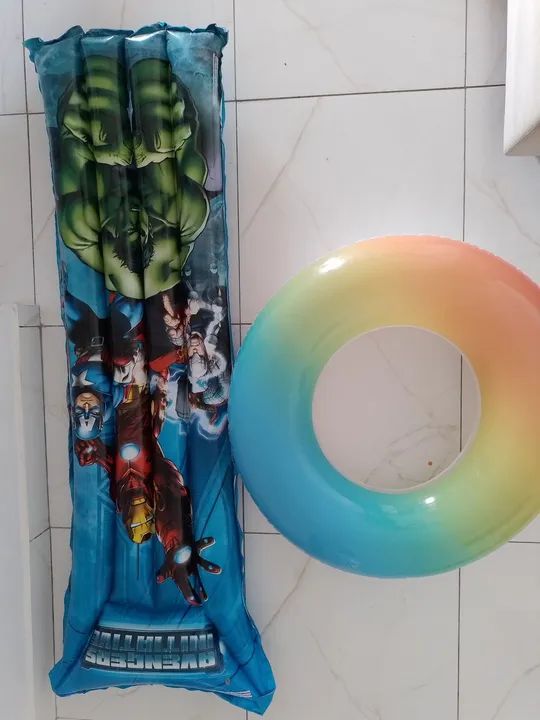 Boia + cochonete inflável dos Vingadores - Foto 2