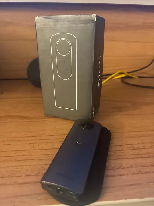 Câmera 360° RICOH THETA Ricoh theta v 360 4k aceito trocas e cartão - Foto 2