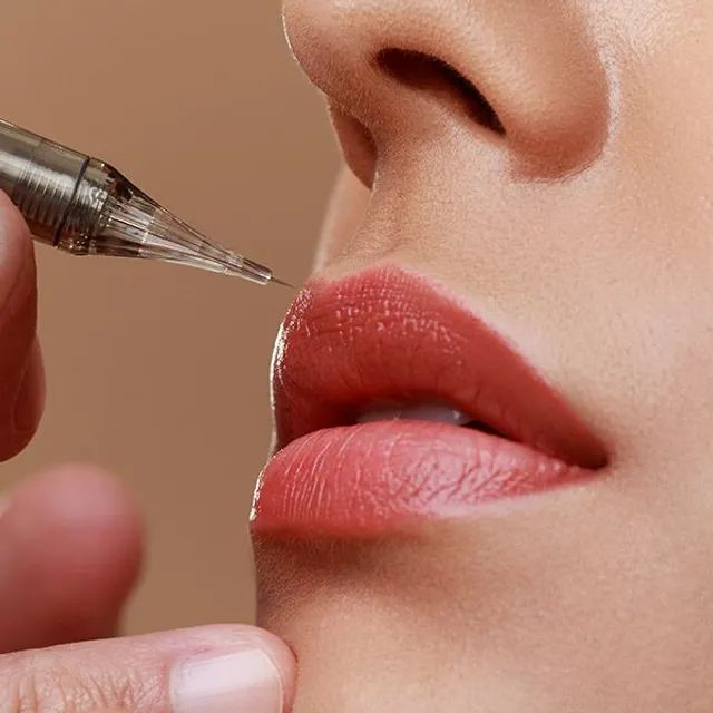 Micropigmentação labial/@simoneeyebrows - Foto 2