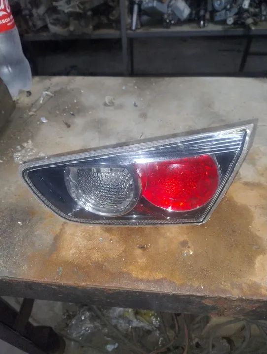 lanterna da mala da Mitsubishi Lancer - Foto 3