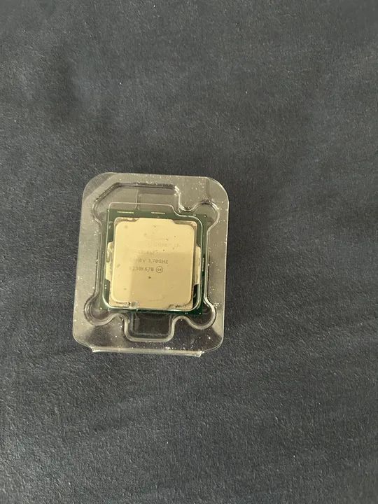 Processador Intel Core i3 10105F com dois cooler - Foto 2