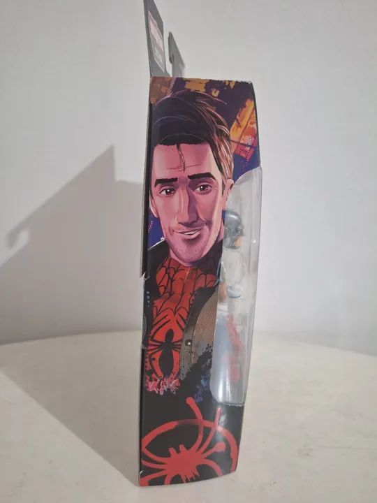 Boneco Homem Aranha - Peter B. Parker - Marvel Legends Black Friday - Foto 3