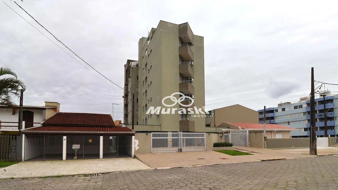 Apartamento com 3 dormitórios para alugar por R$ 500,00/dia - Centro - Guaratuba/PR