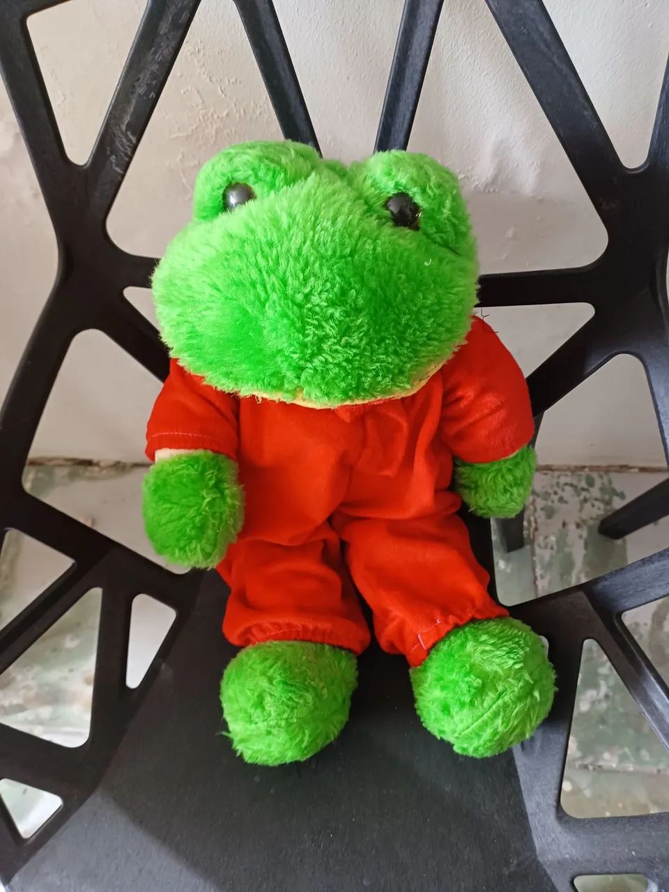 Sapo de Pelúcia Vermelho - Foto 4