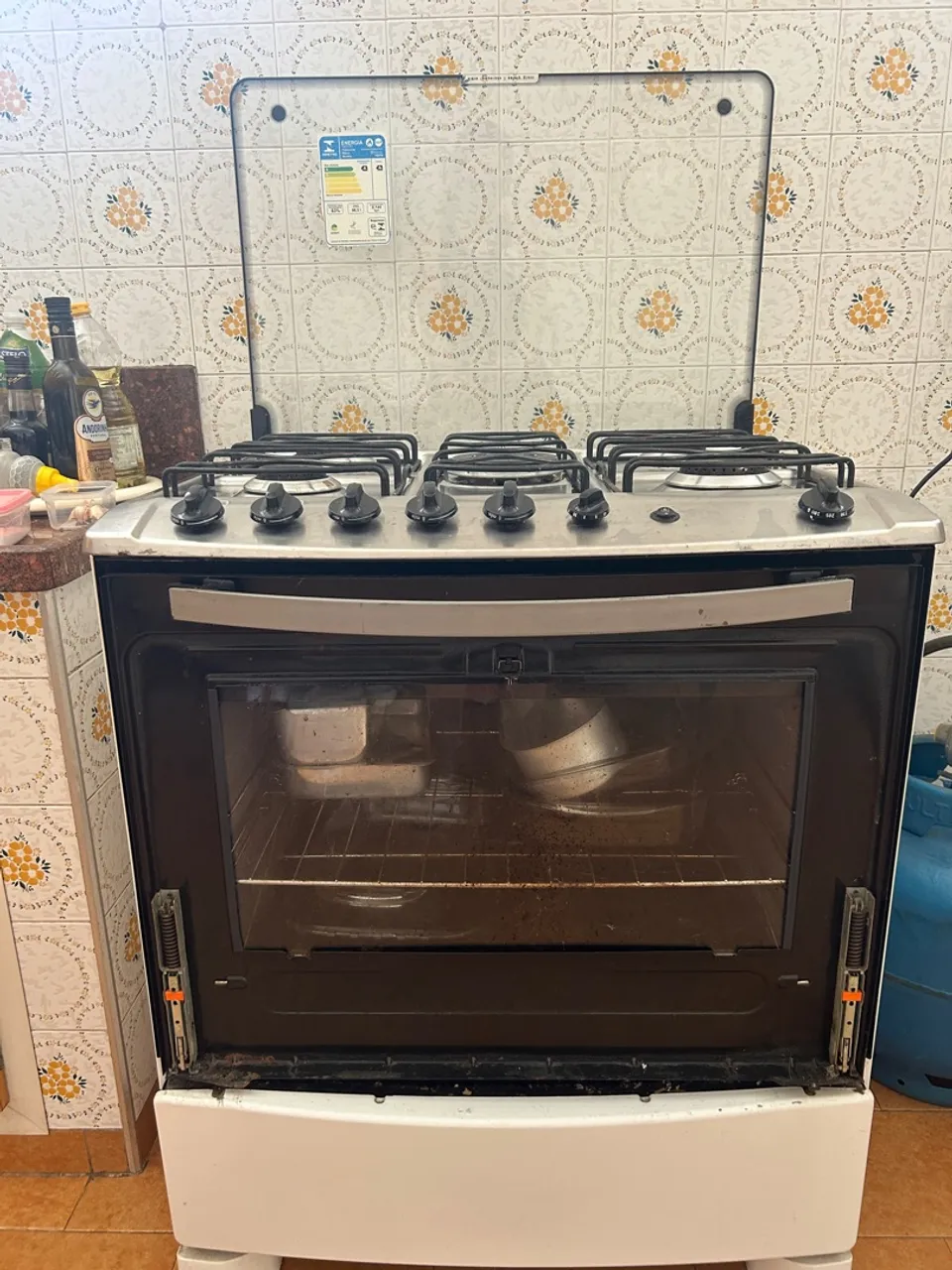 Fogão 5 bocas Electrolux acendimento automático com forno
