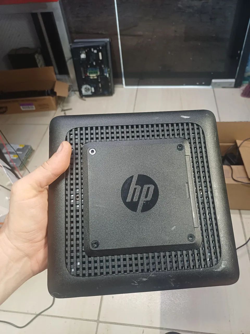PC MINI HP .AMD  4GB/128GB SSD/WI-FI  - Foto 2