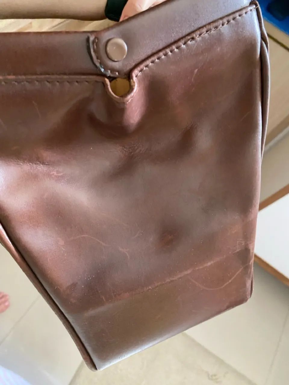 Bolsa de mão vintage em couro marrom - Foto 5