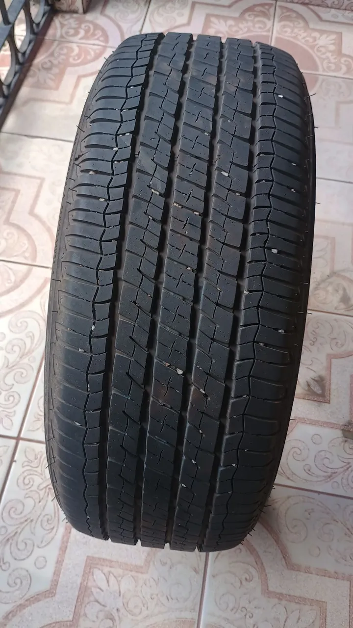 Pneu para Carro. r$200