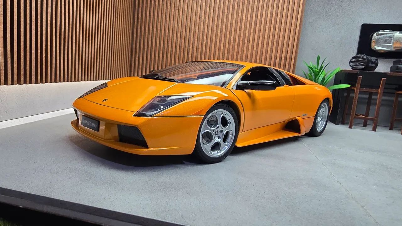 カ*ズ様 AUTOart Lamborghini Murciélago 1:18 Miniatura Lamborghini Murcielago Autoart 1/18 - Hobbies e coleções