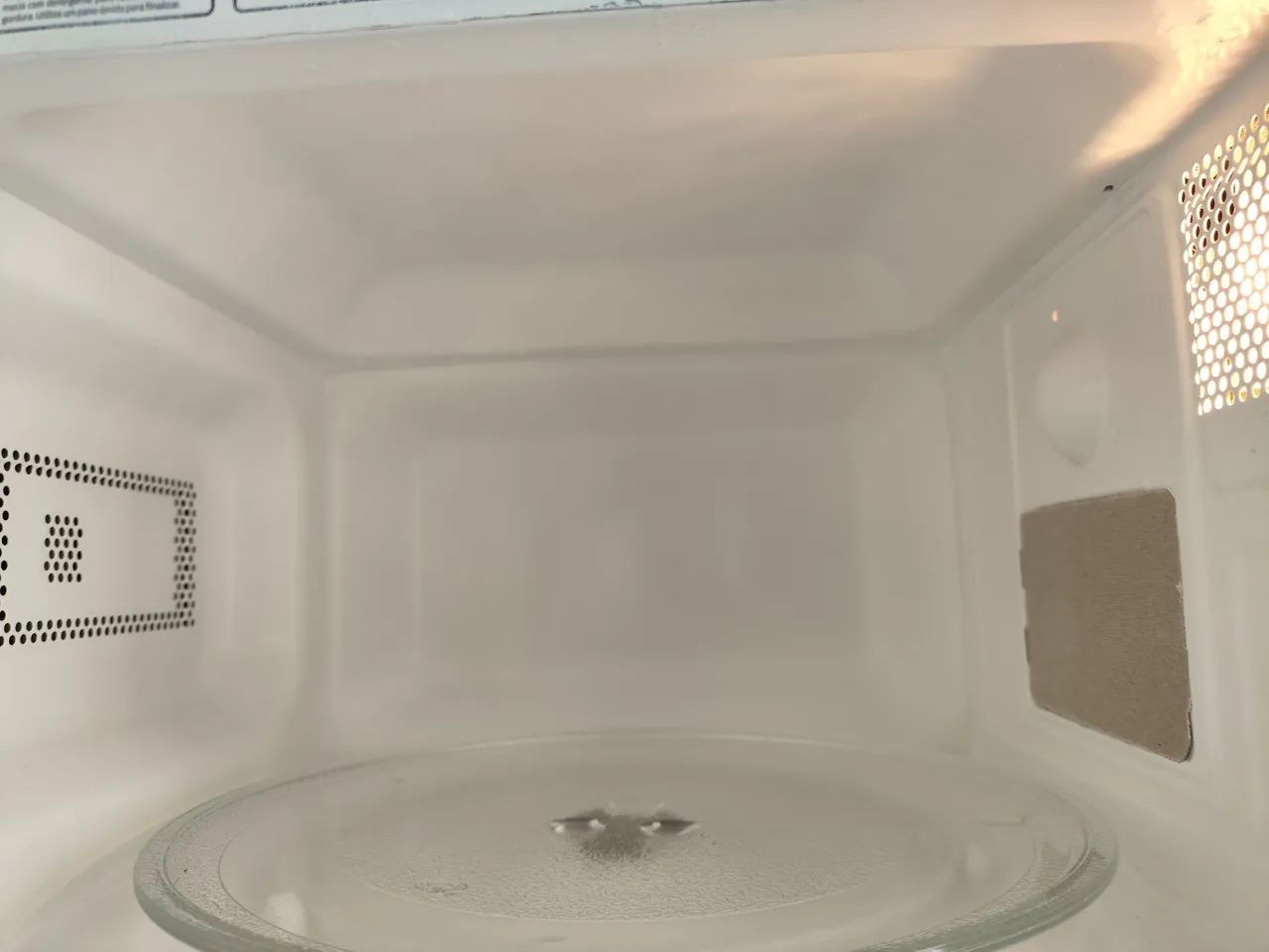 Microondas Midea,20 lts,110 volts, entrego e dou garantiaa - Foto 4