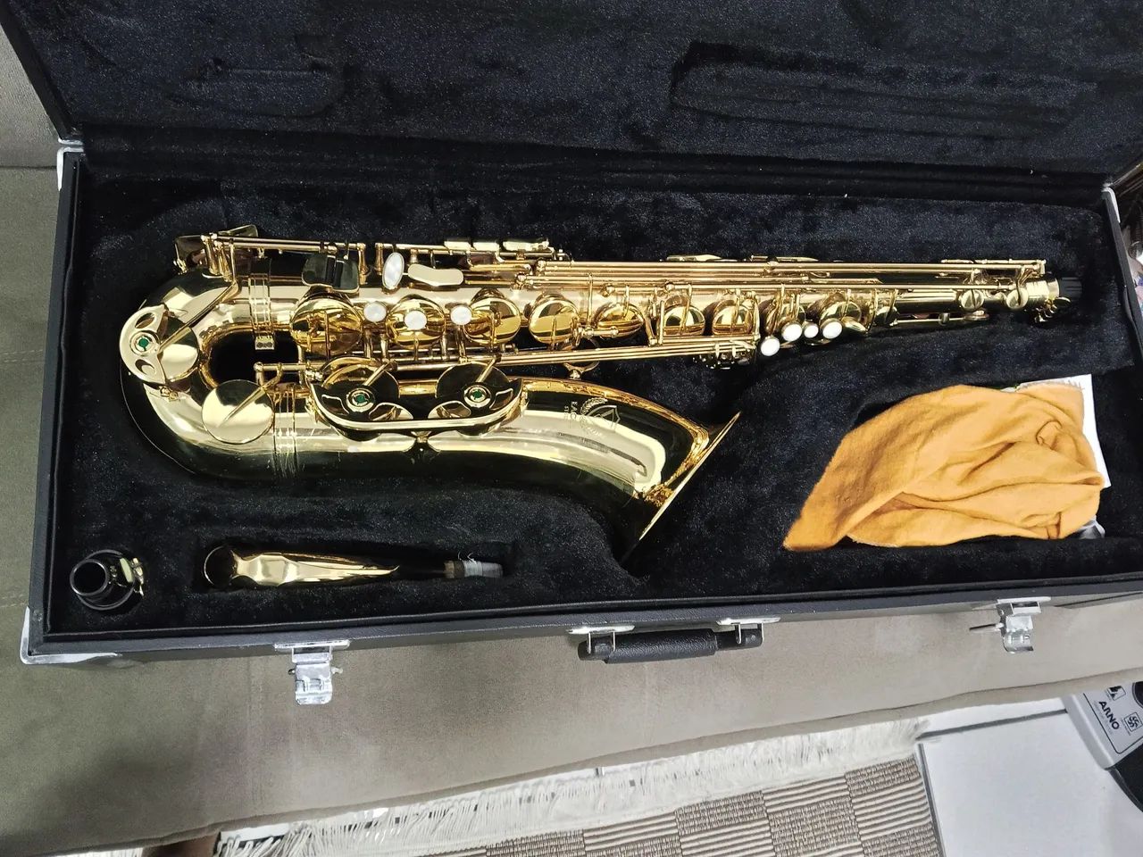 Saxofone Tenor