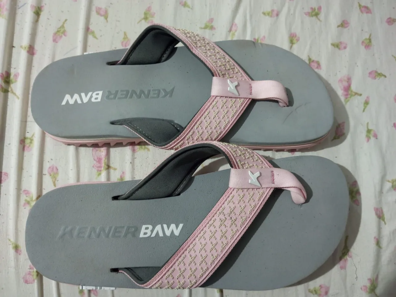 Chinelo Kenner Baw Rosa