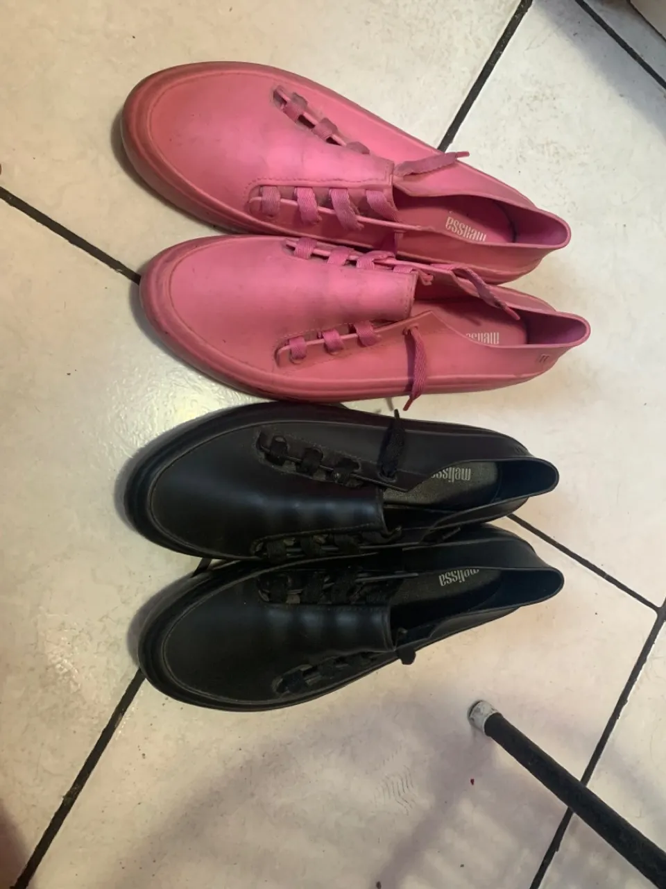 2 TÊNIS MELISSA - ROSA E PRETO