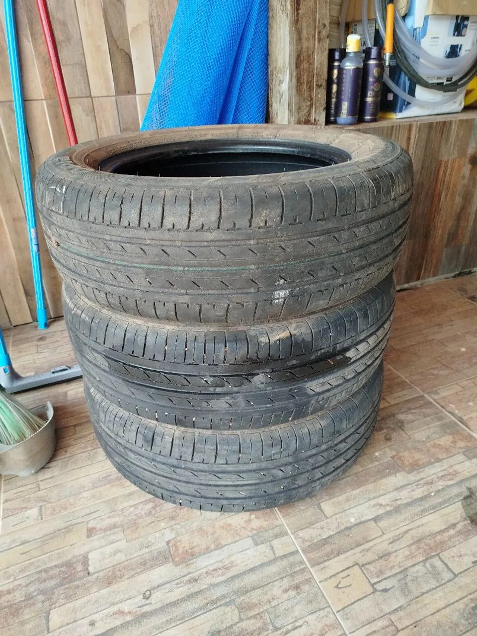 Pneu meia vida Bridgestone 185 65 R15