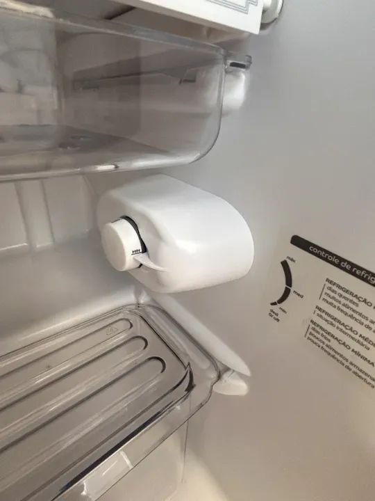 Frigobar Brastemp Retrô 76 L Preto 220V - Foto 4