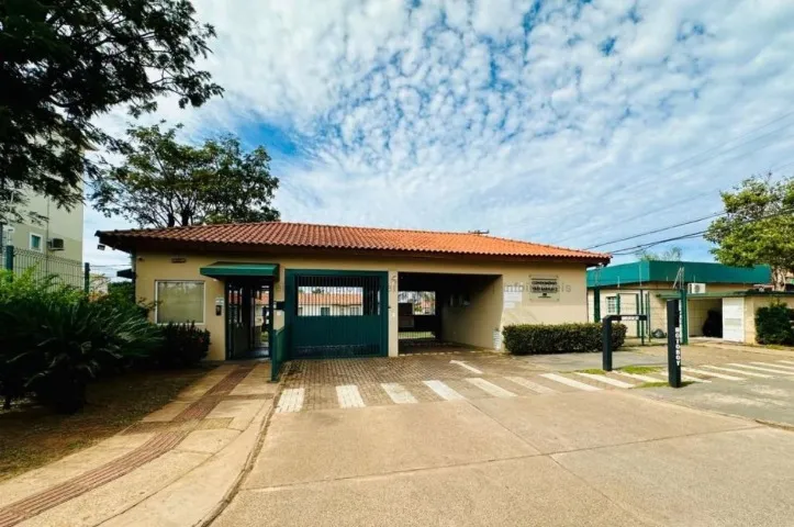 Apartamento semi mobiliado (Rita Vieira)