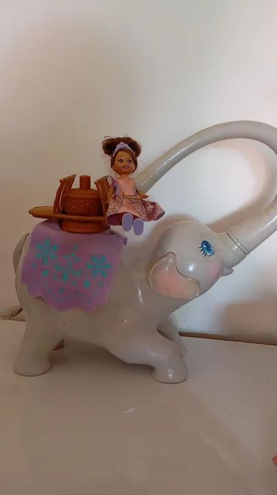 Elefante de Brinquedo com Boneca Barbie - Foto 2