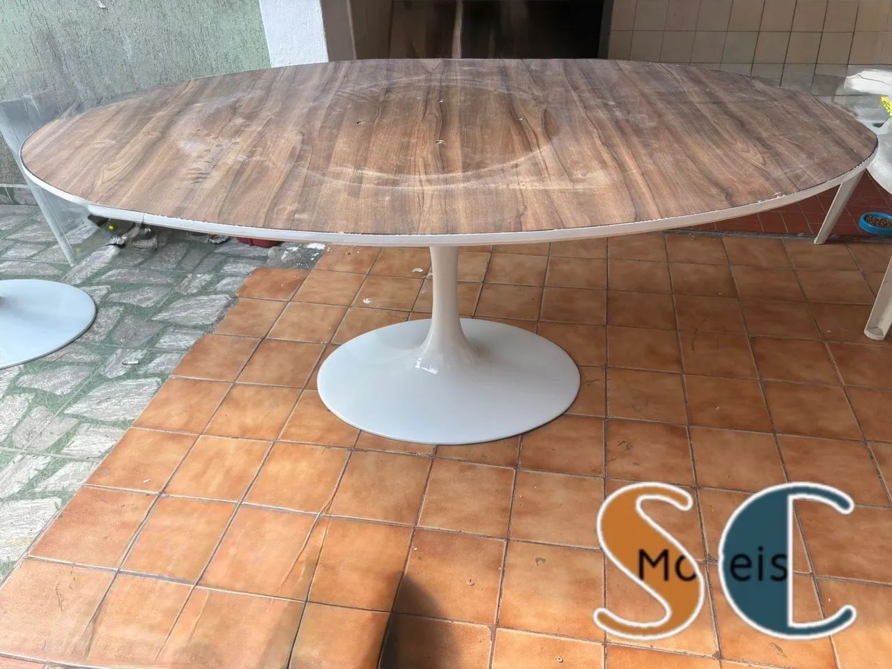 Base de Mesa Saarinen Oval Grande - Foto 4