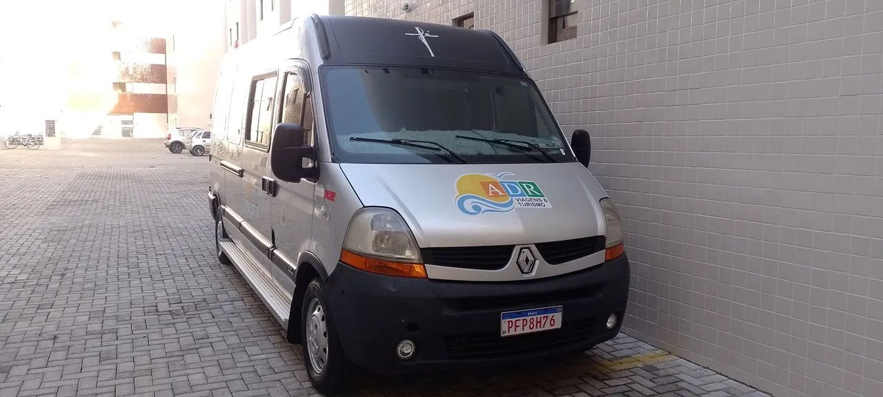 Van Executiva ADR para locação - Foto 2