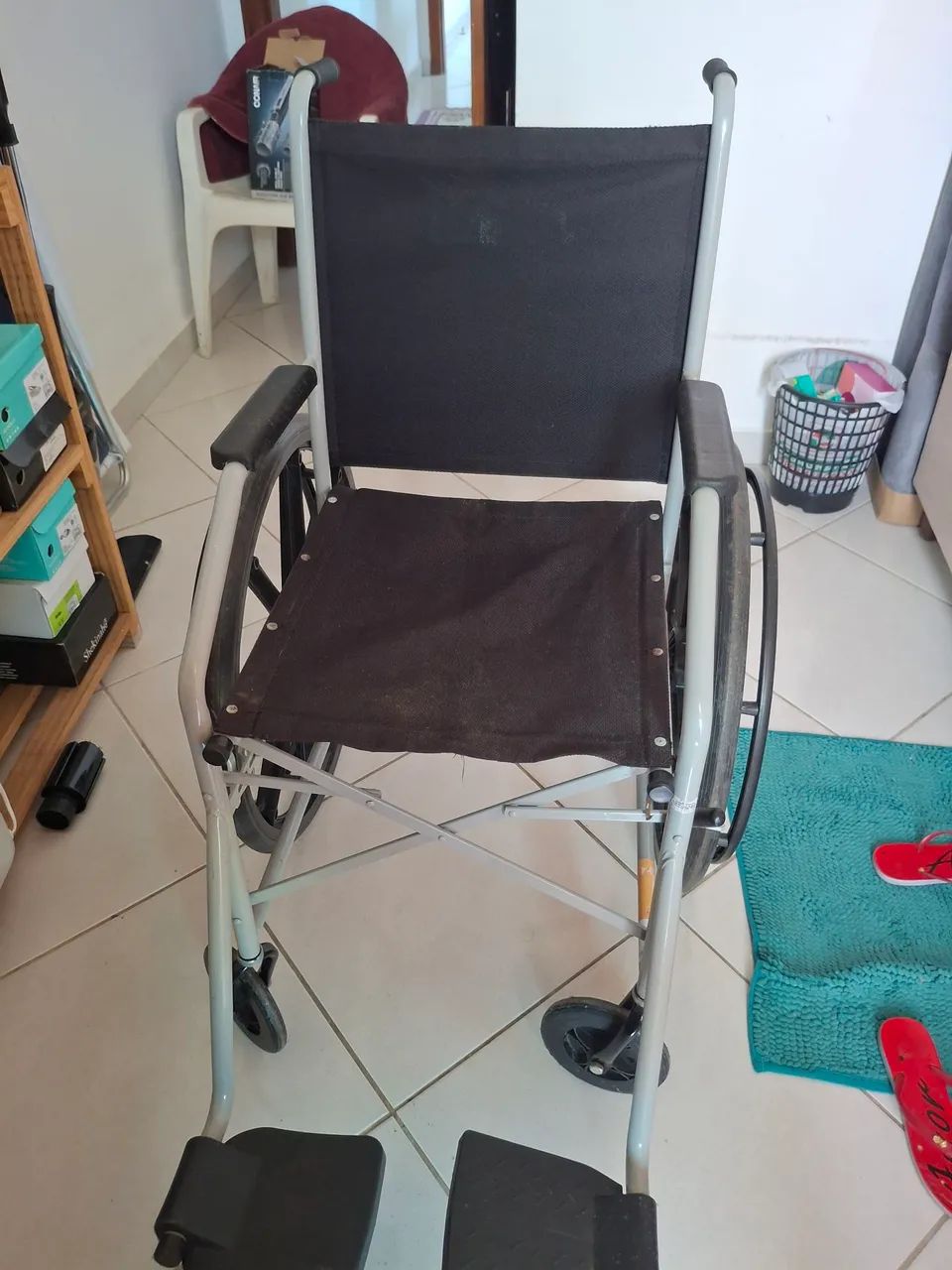 Cadeira de rodas  - Foto 2