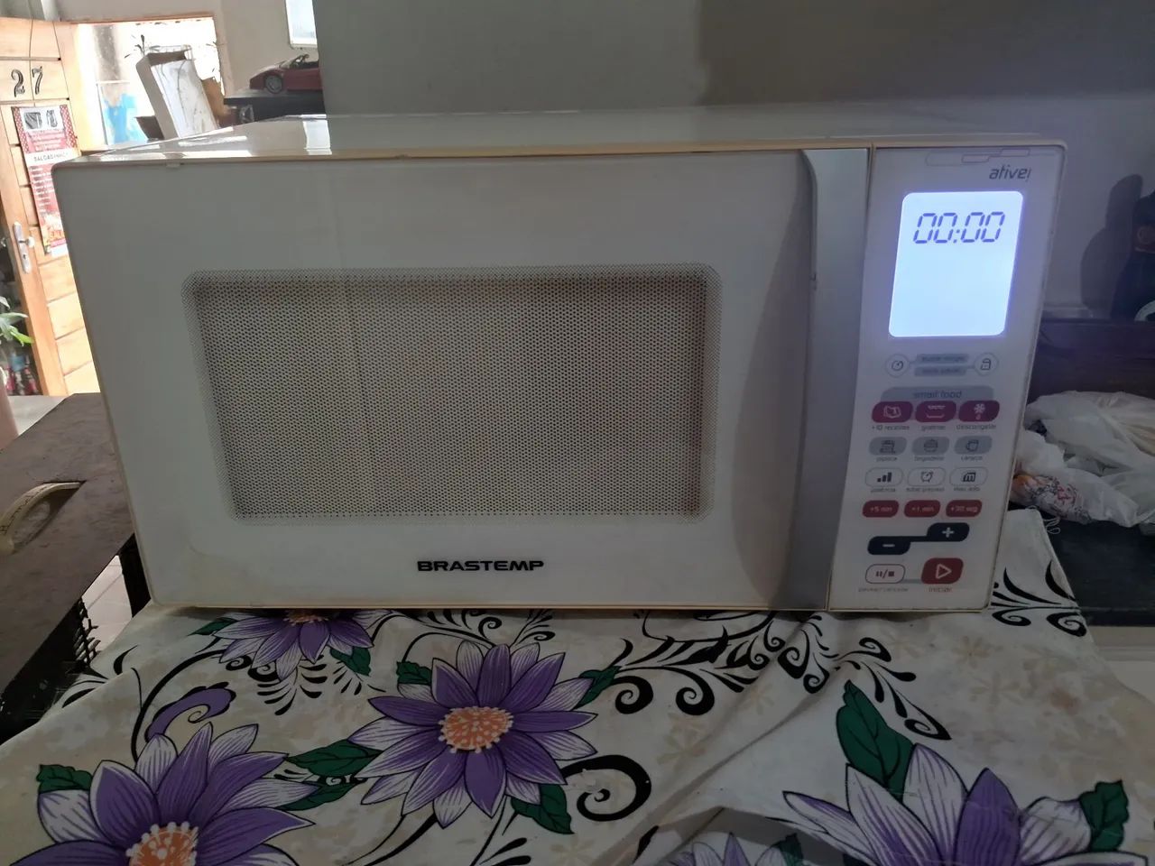 Micro-ondas em ótimo estado - Foto 3