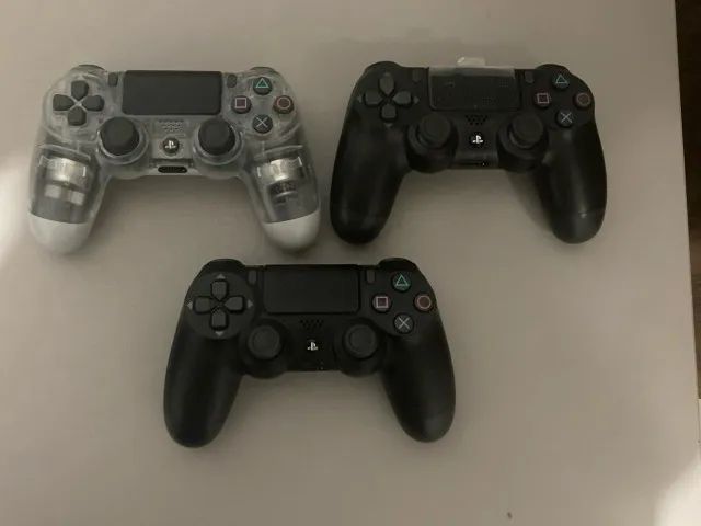 PS4 Pro Sony 1 tera Usado - Foto 3