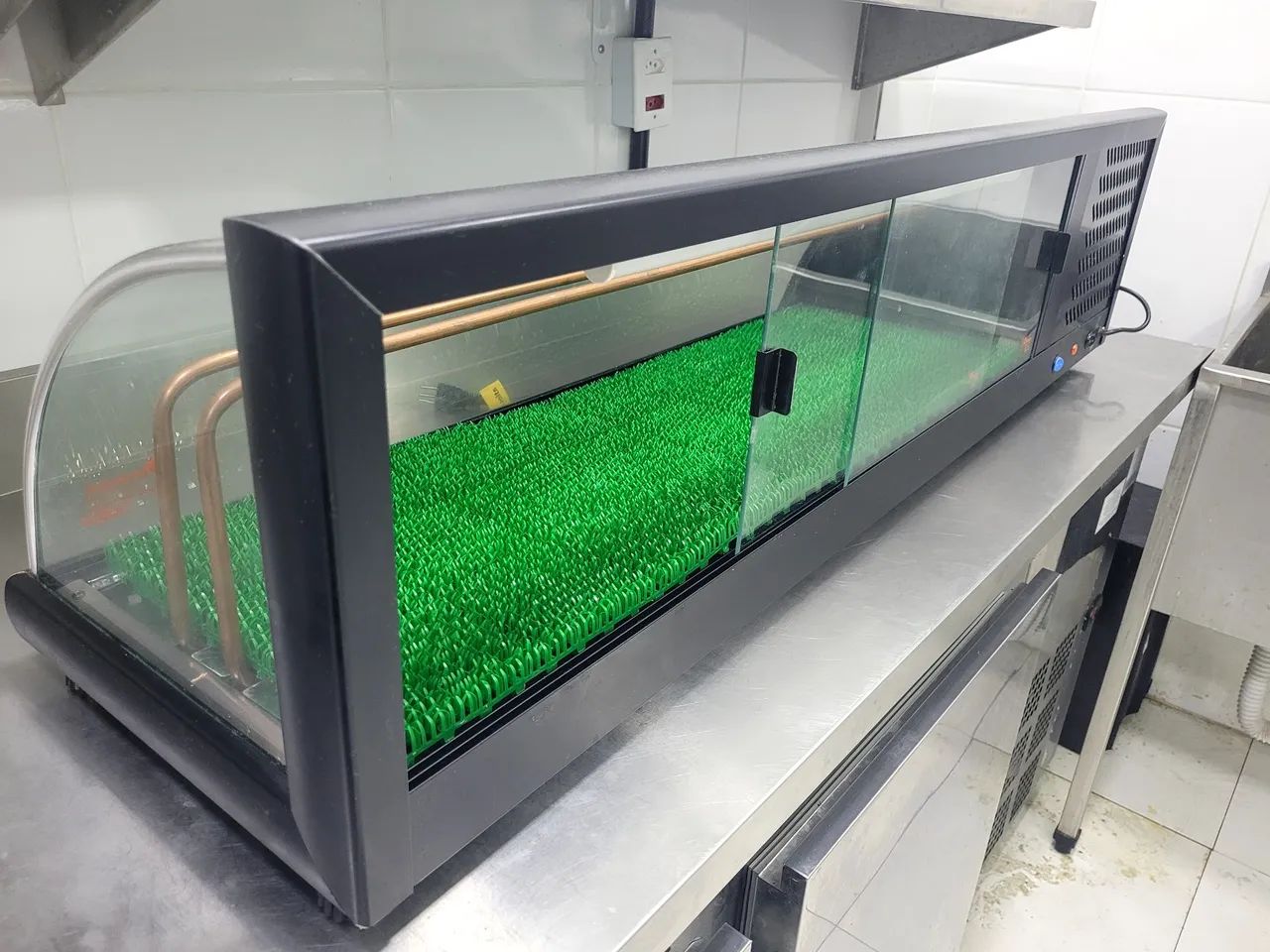 Vitrine refrigerada para Sushi  - Foto 2