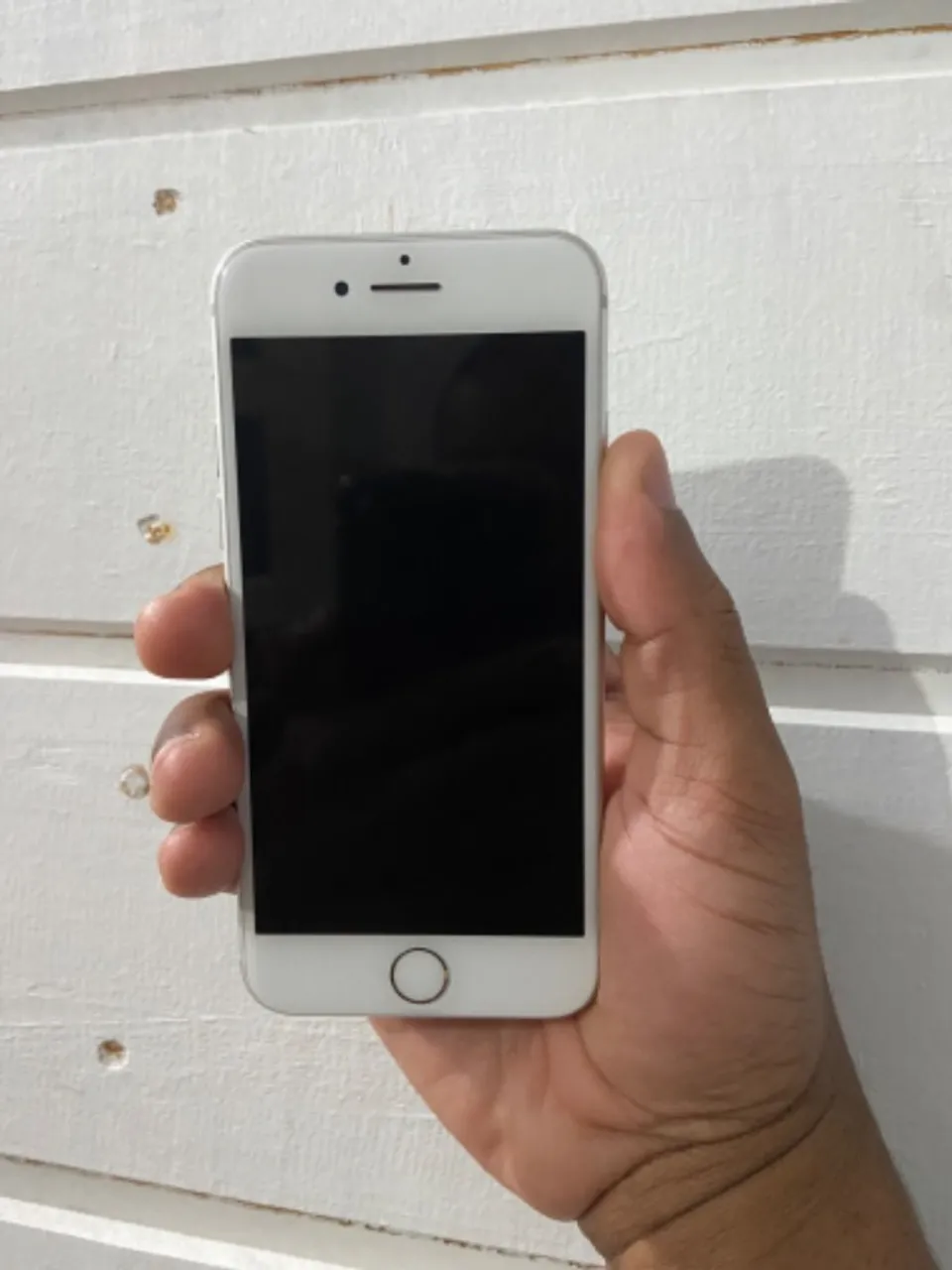 iPhone 8